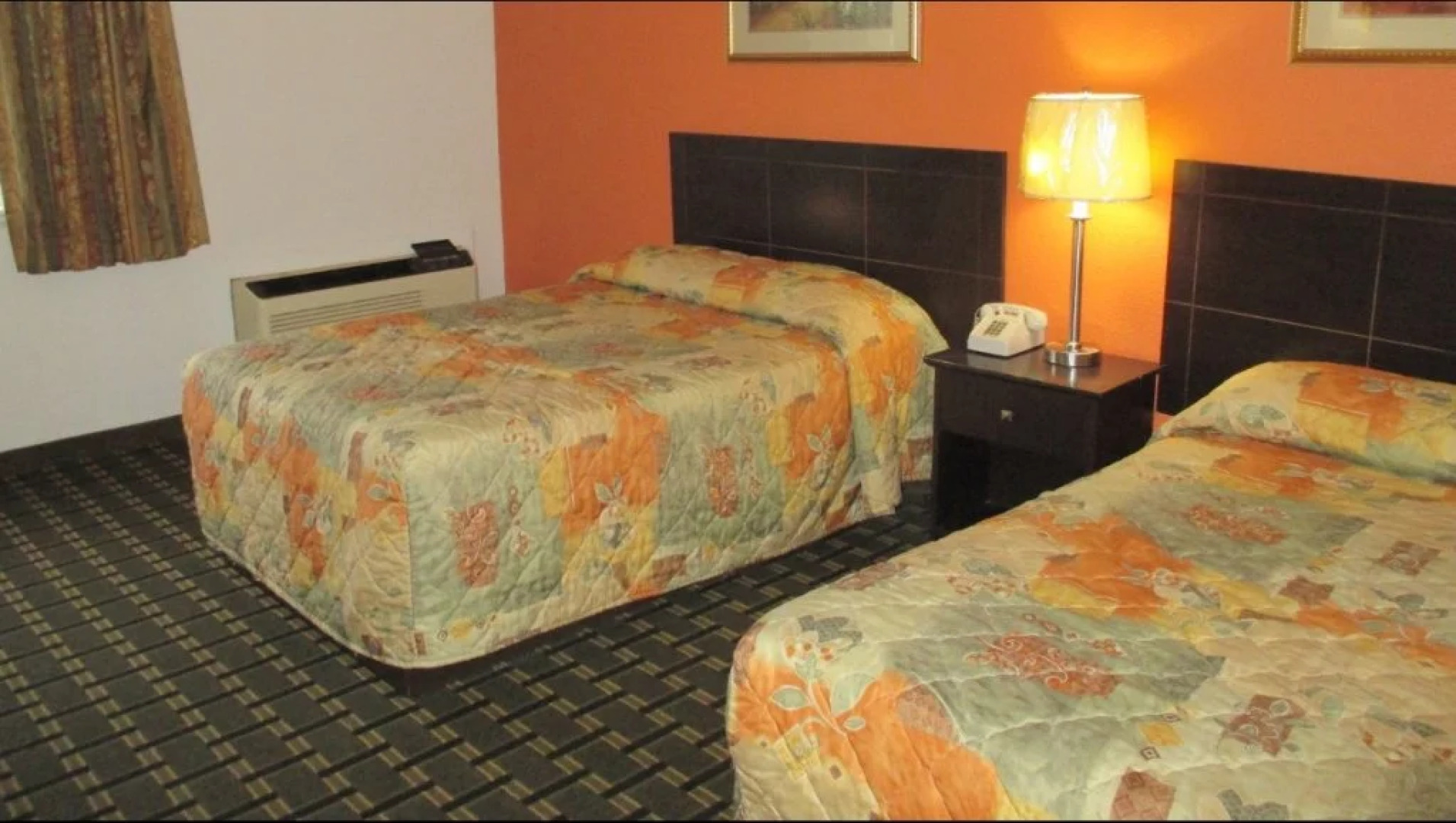 Red Carpet Inn Mt. Holly