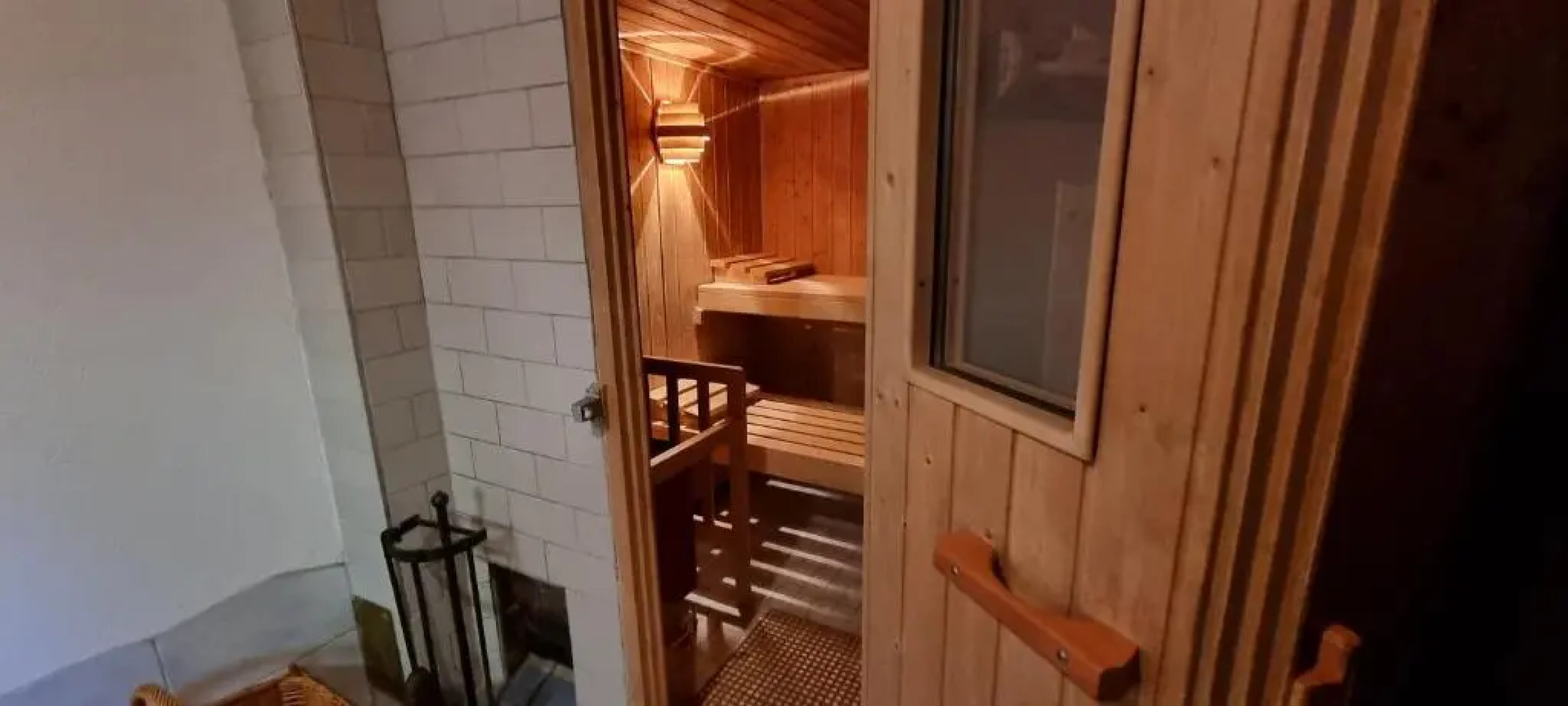 Ferienwohnung 3 Personen Alleinlage auf 1500m am Waldrand und Skigebiet Hochzeiger