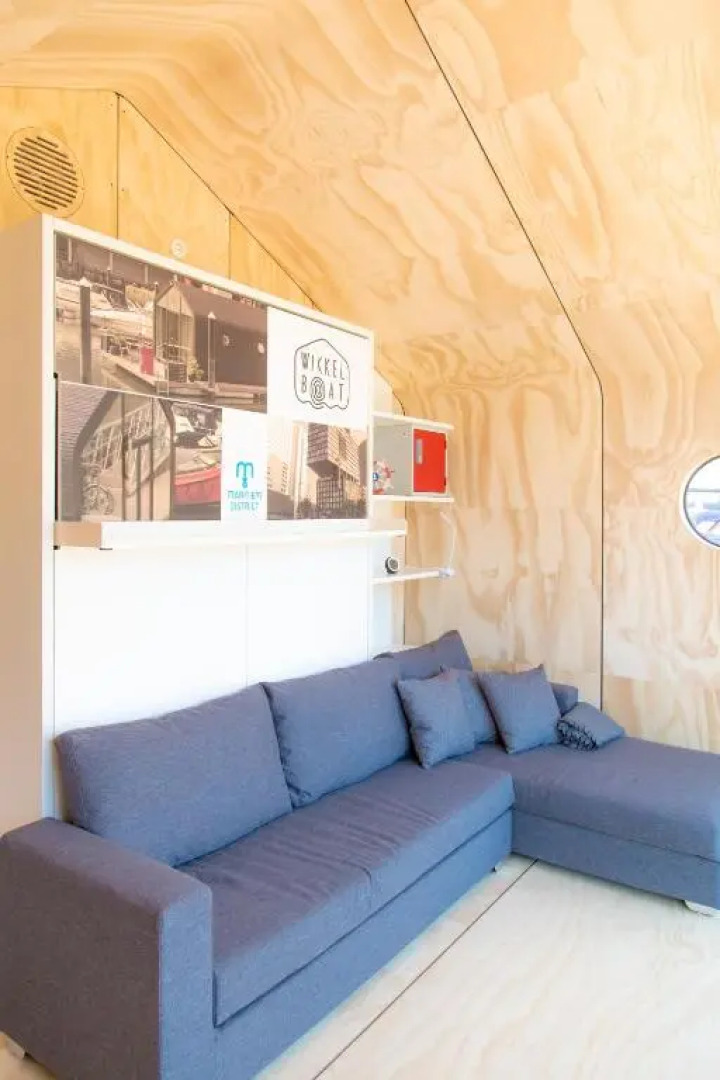 Wikkelboats at Wijnhaven