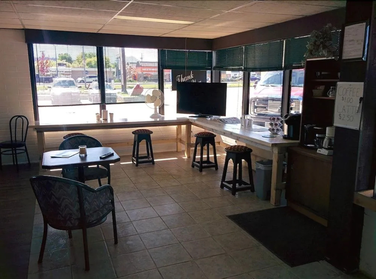 Hospitality Courtyard Inn