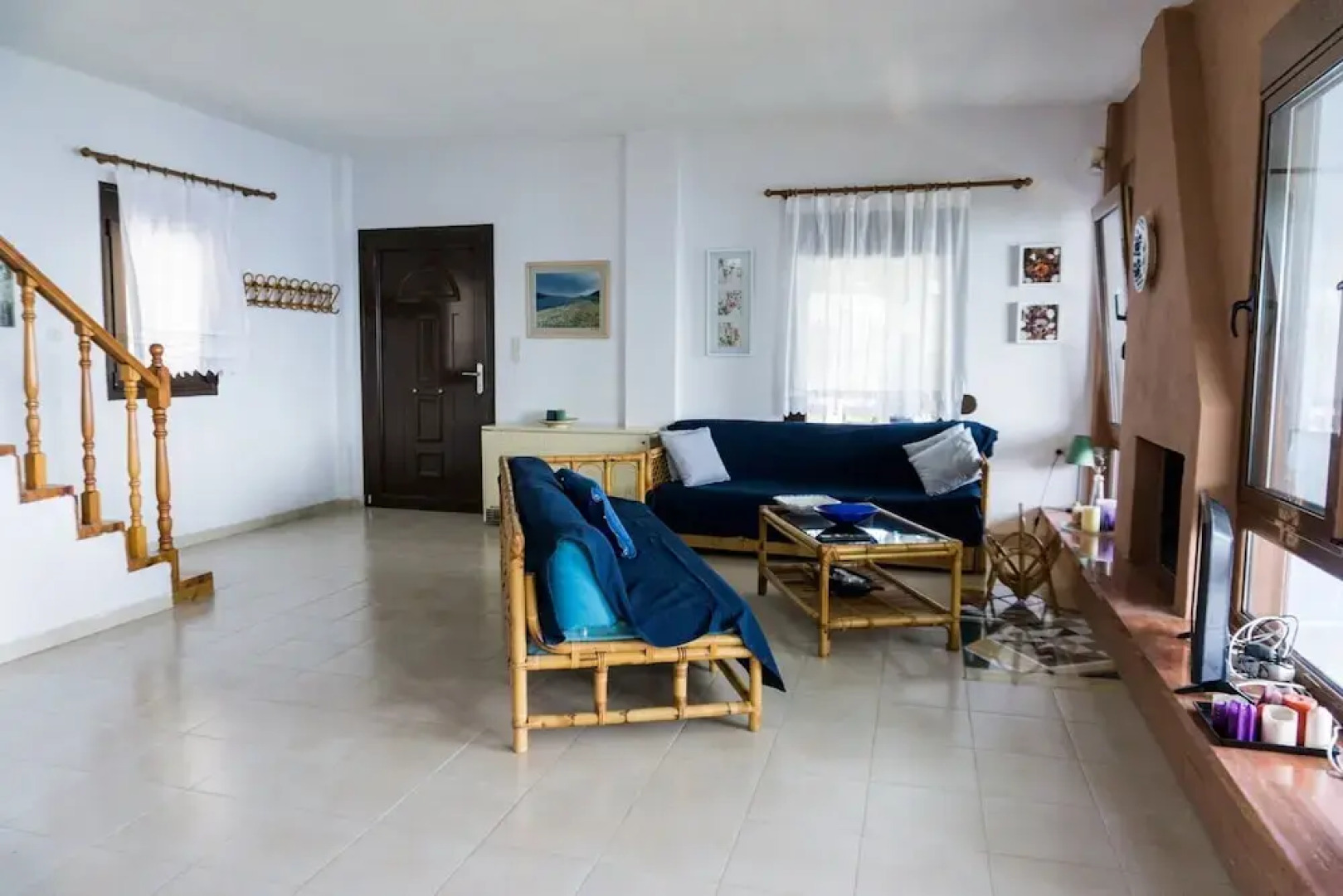 Zennova 1 Mount Athos Sea View