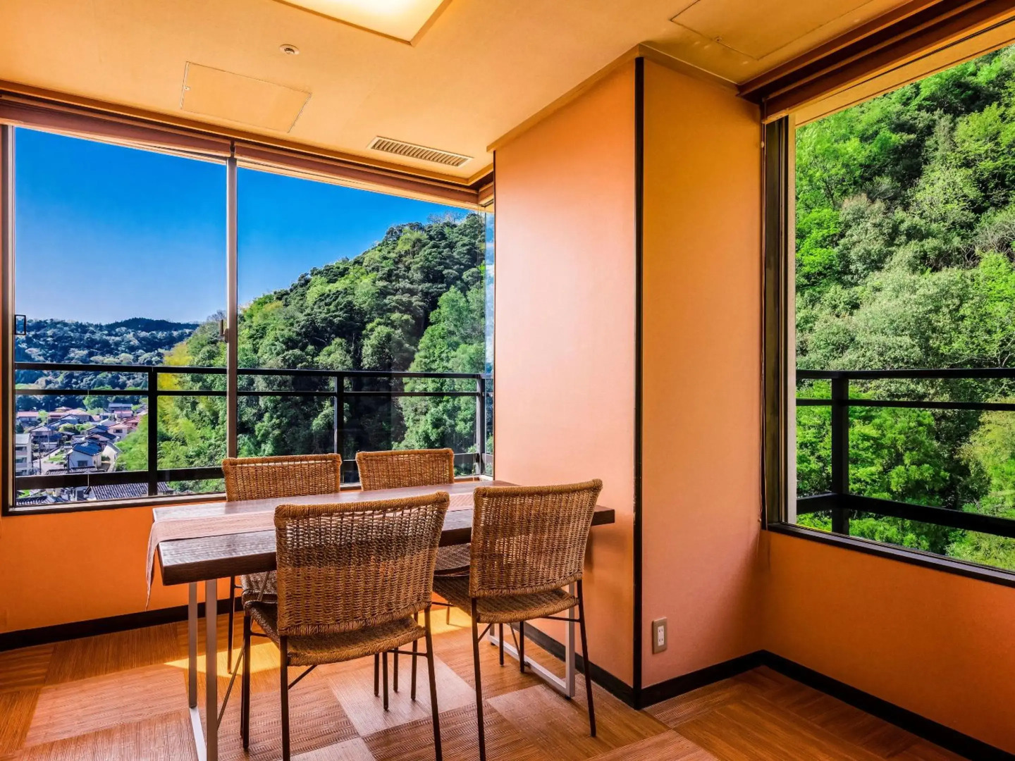 Ooedo Onsen Monogatari Premium Saiki Bekkan