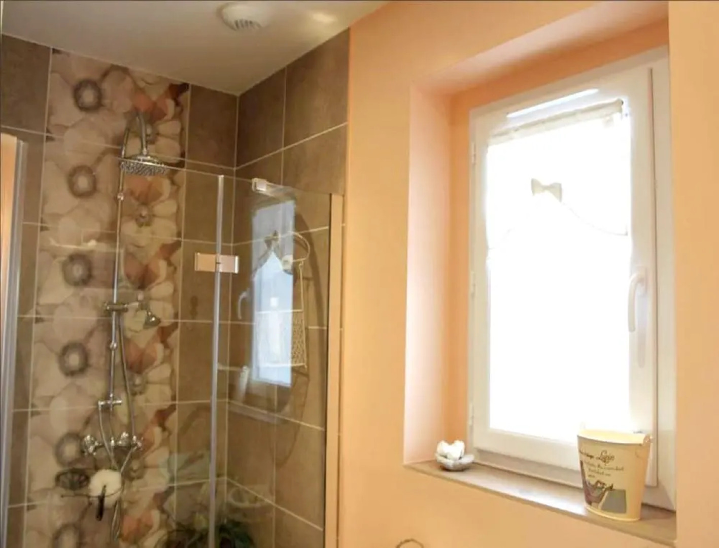 House With 2 Bedrooms in Saint Aignan, With Enclosed Garden and Wifi