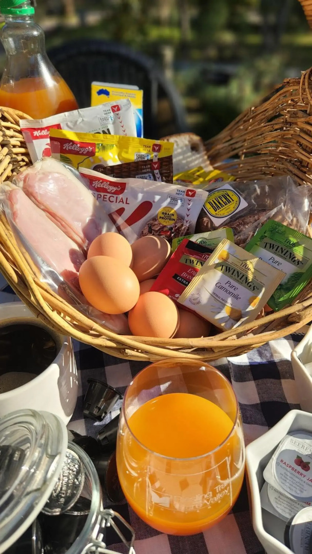 Riesling Trail and Clare Valley Cottages