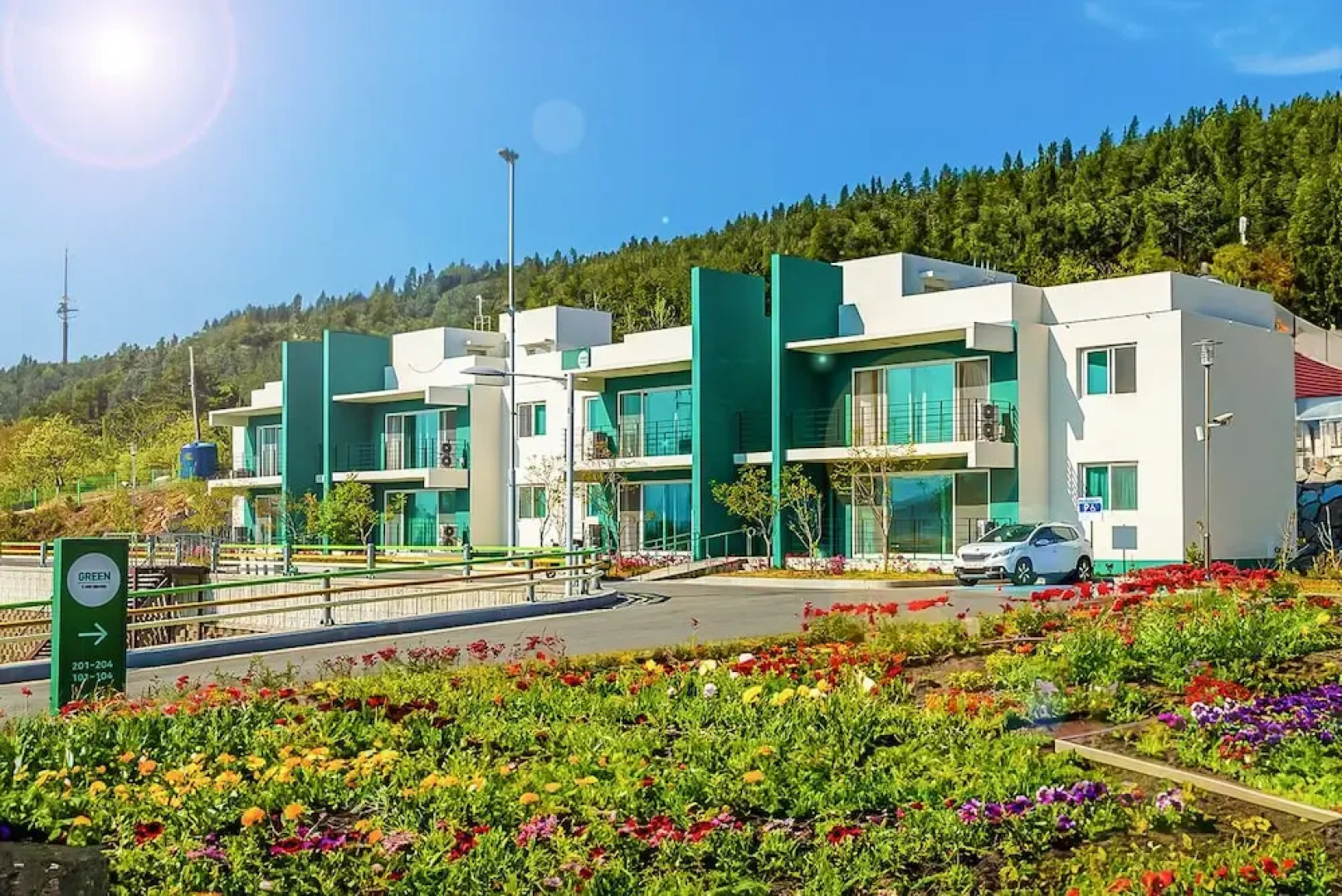 LUMIA Hotel & Resort