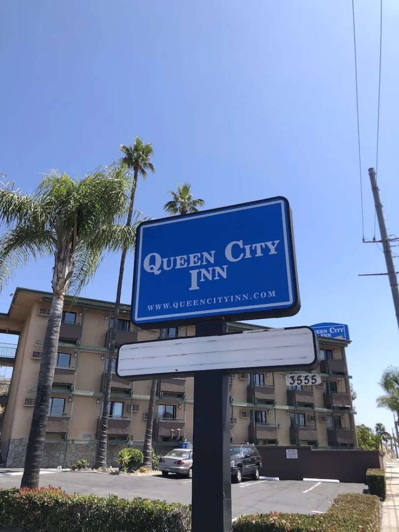 Queencity Inn