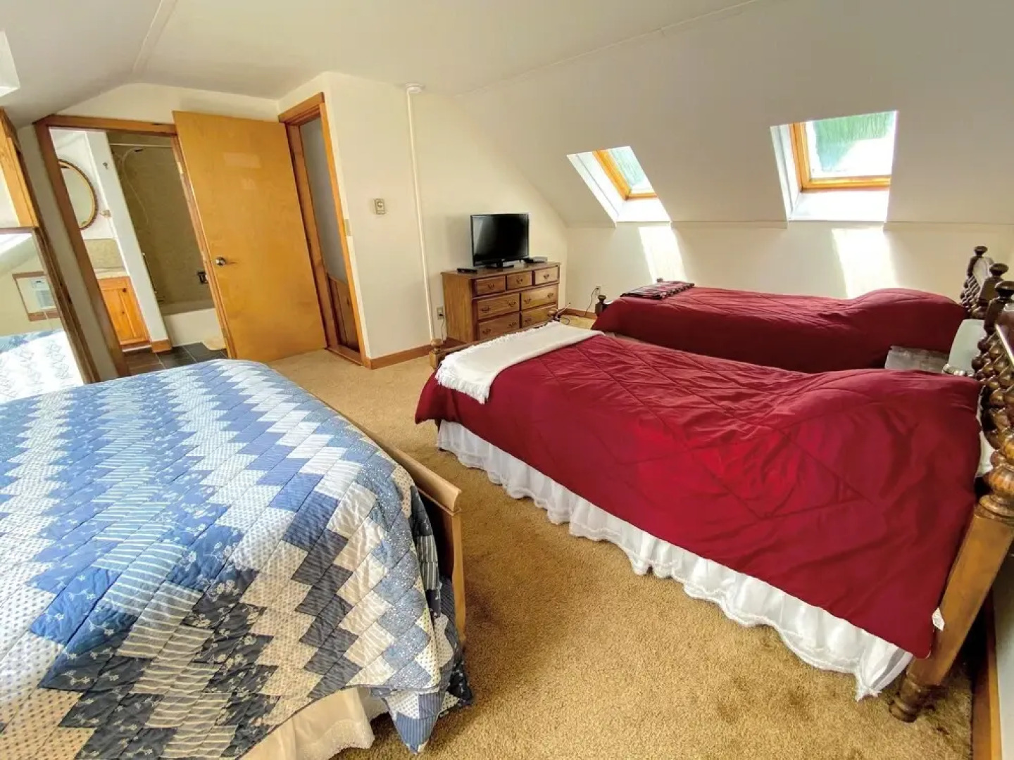 The Ledges at Sugar Hill - by Bretton Woods Vacations