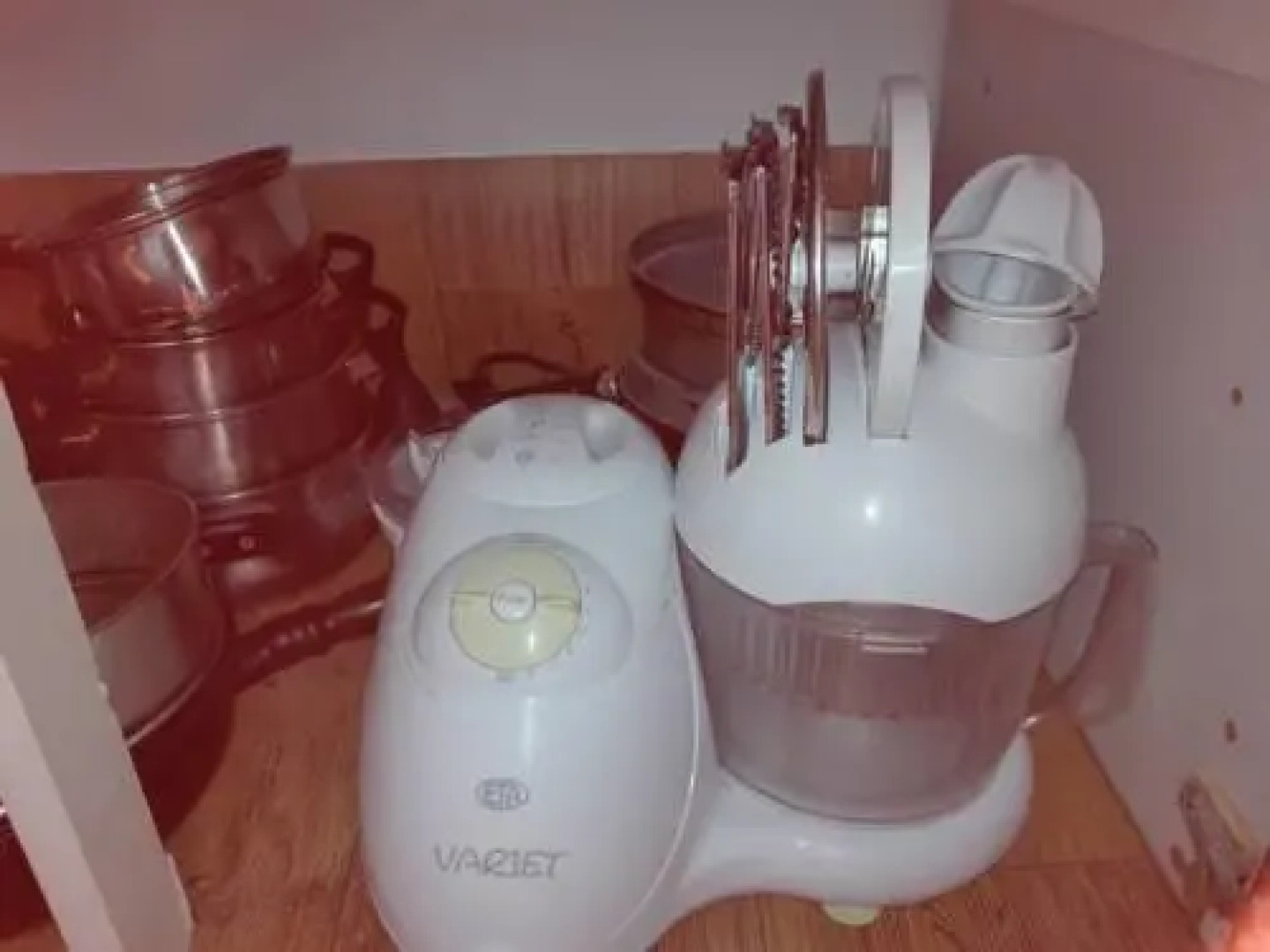 Orange Loft Apartment