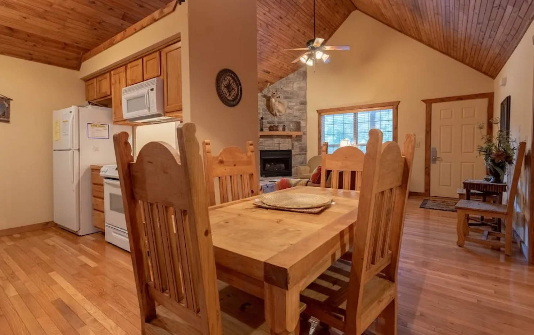 Dragan's Den by RedAwning