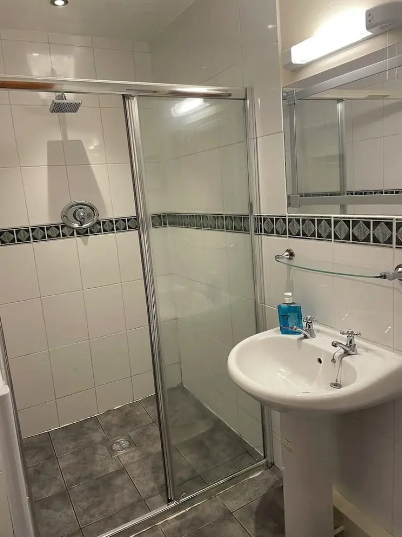 Rooms at the Huntsman Inn