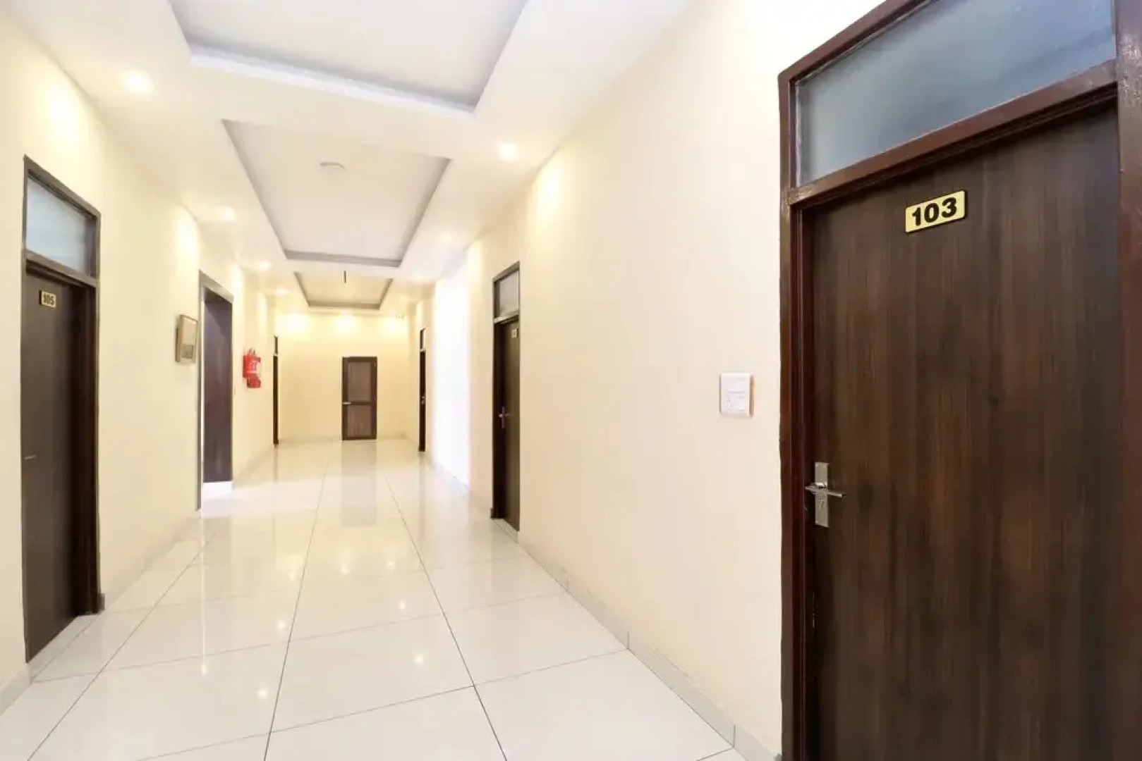 Samrat Regency By OYO Rooms