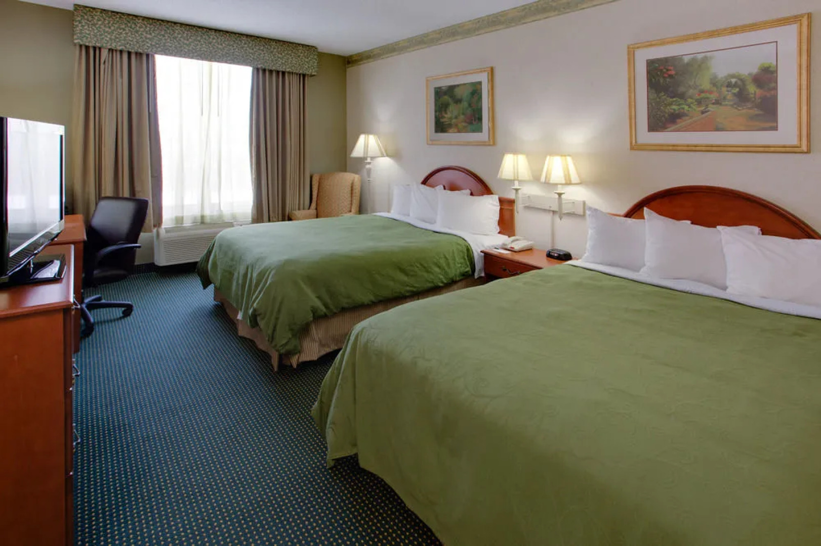 Country Inn and Suites Brockton