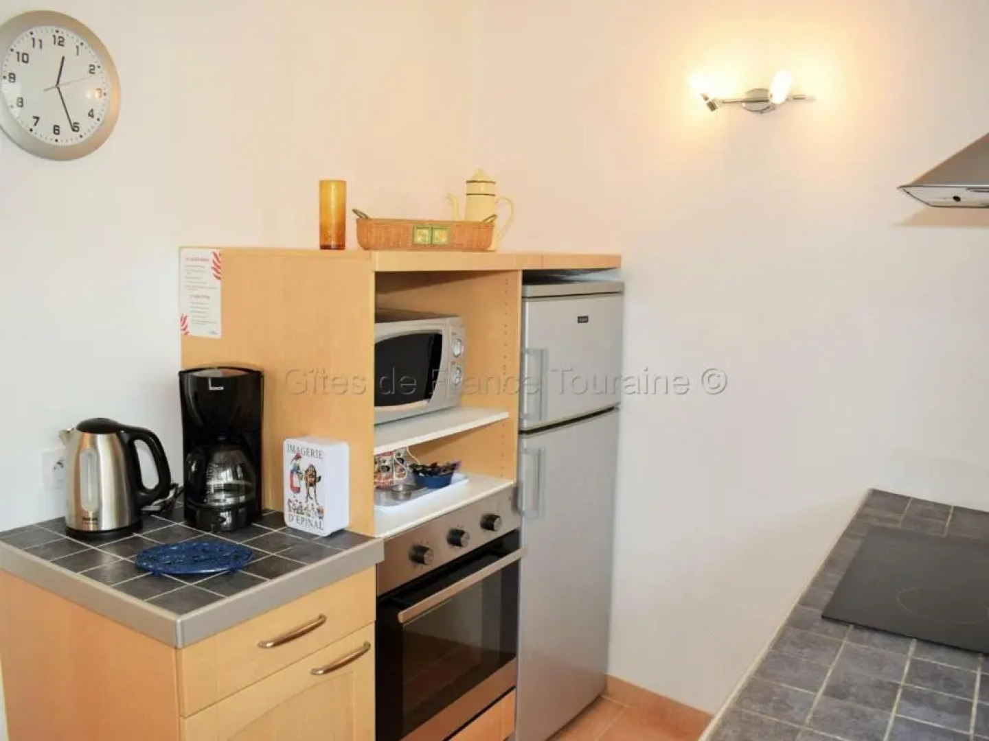 Gîte Savigny-en-Véron, 3 pièces, 4 personnes - FR-1-381-209