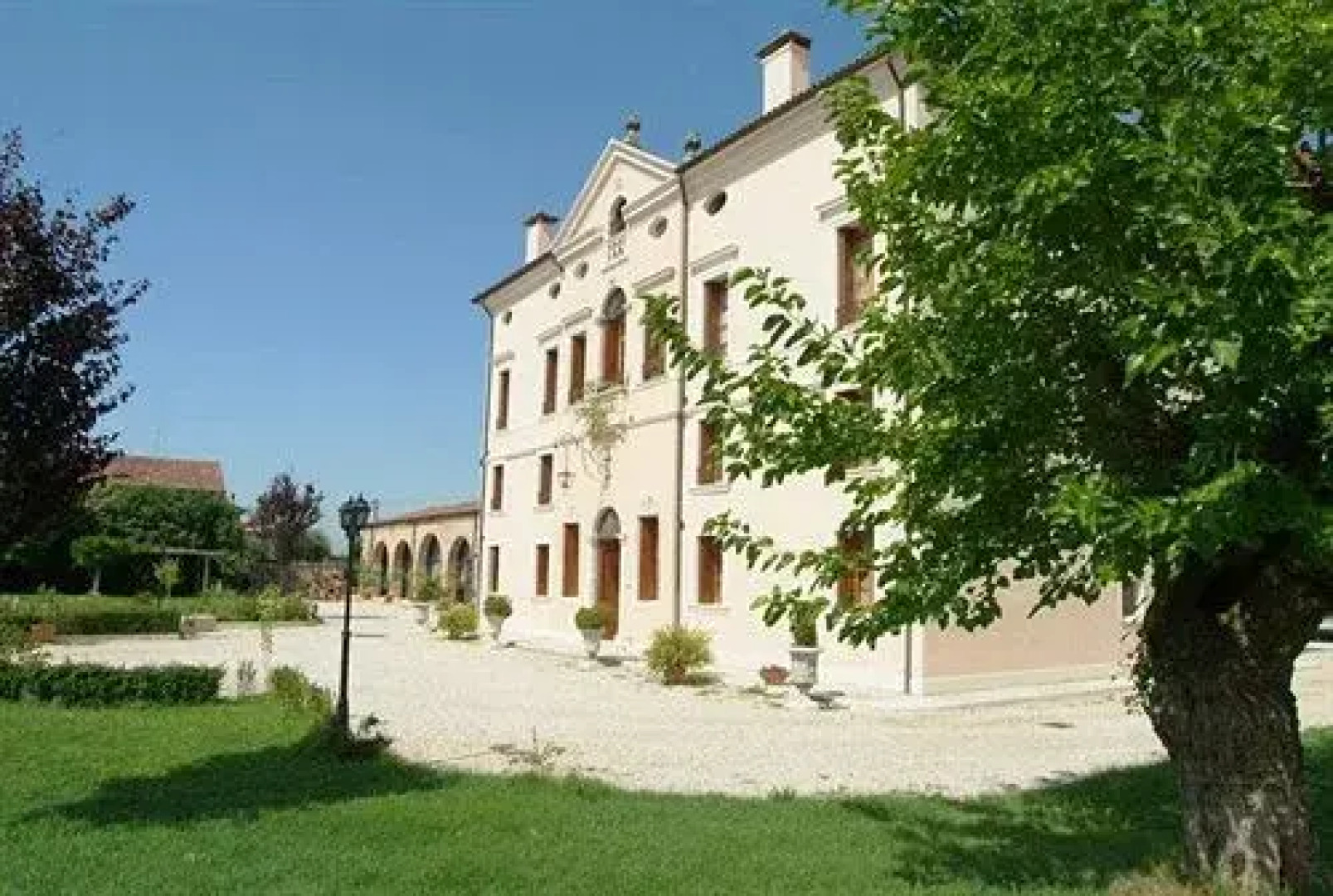 Villa Bongiovanni