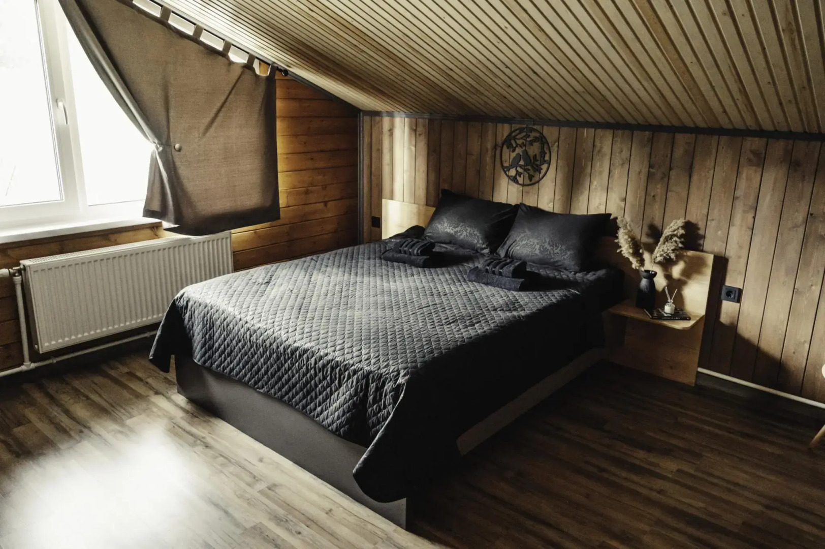 Отель Шепоты