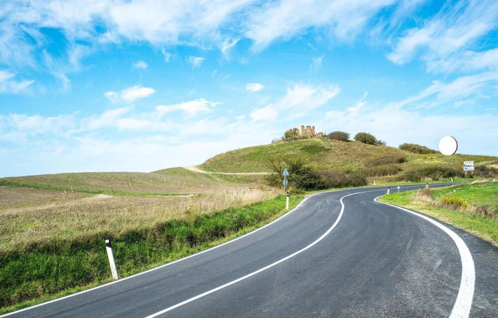 Amazing Apartment in Chianni With 1 Bedrooms and Wifi