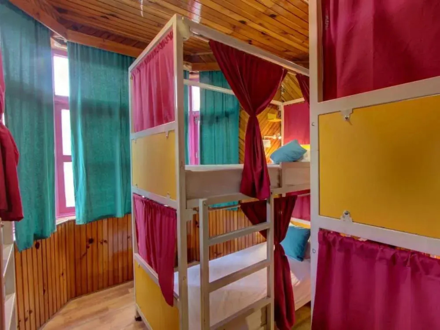 GoStops Hostel Naggar