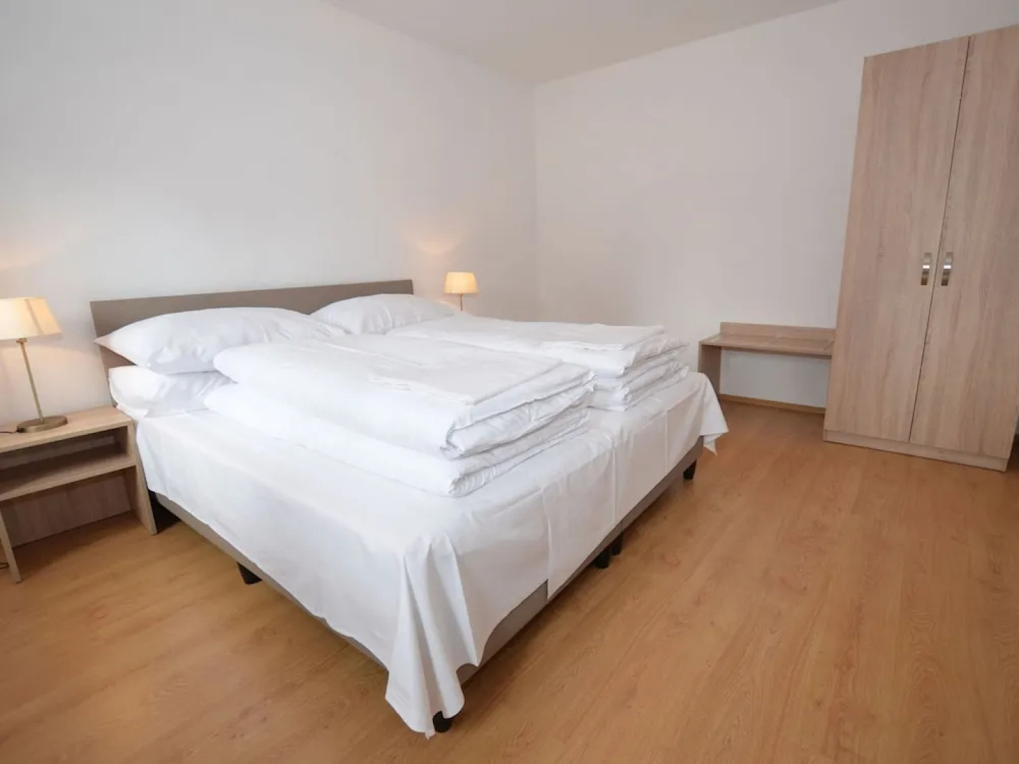 Modish Apartment in Nova Pec Near Lake