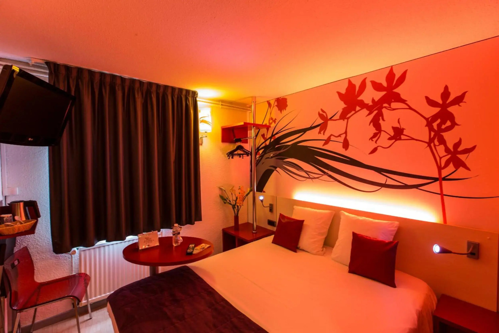 Hôtel Inn Design Sedan