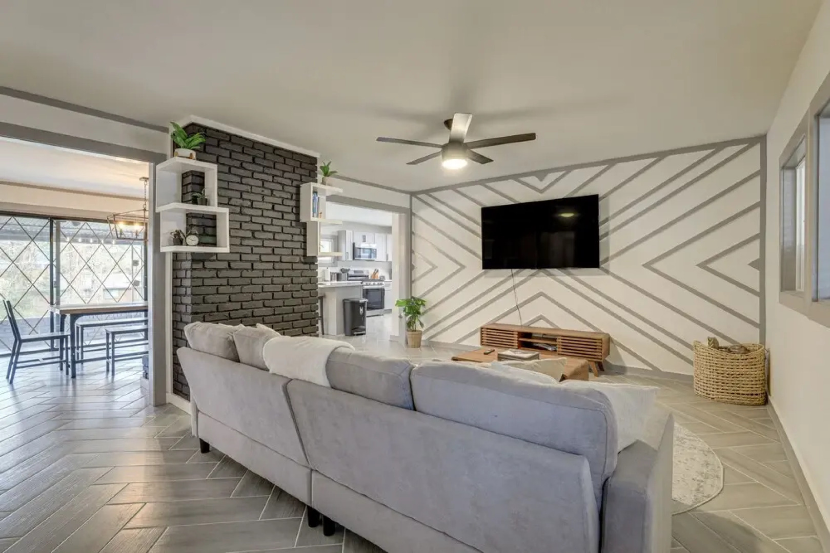 Stylish Decatur Home w/ Patio: 10 Mi to Atlanta!