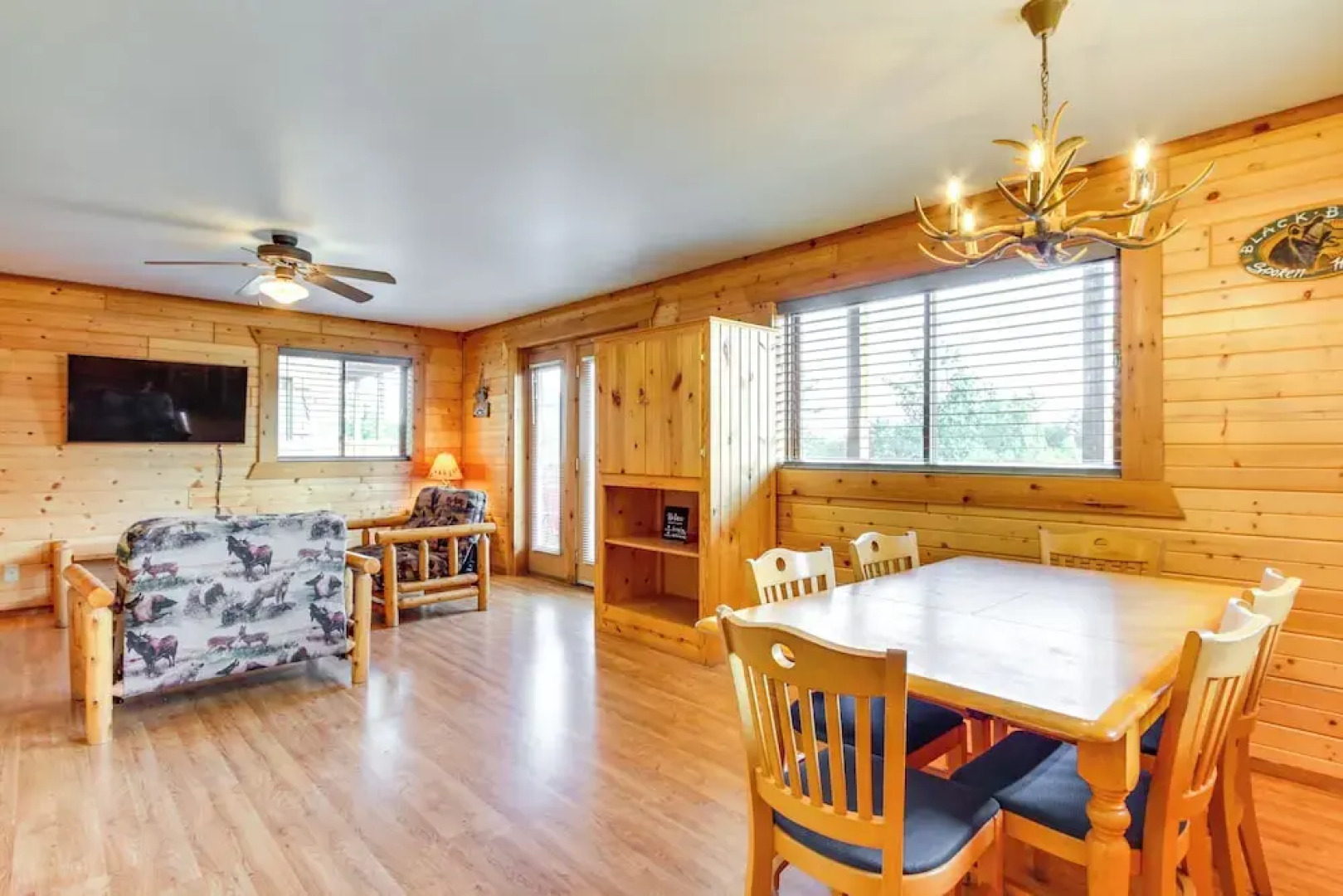 Three Bears Resort Adventure Base w/ Lake Access