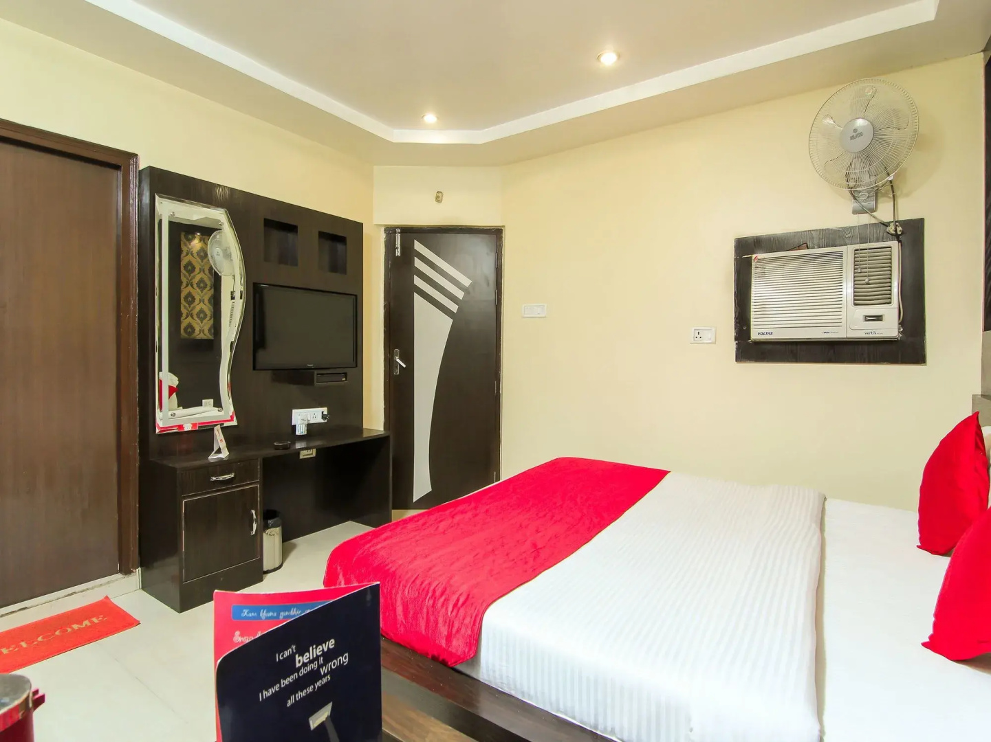 OYO 2000 Hotel Yash