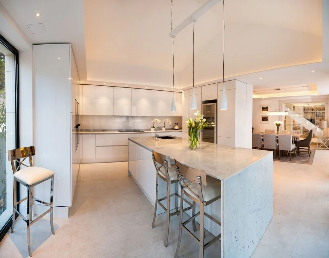 Luxury Villa Silent with Infinity Pool