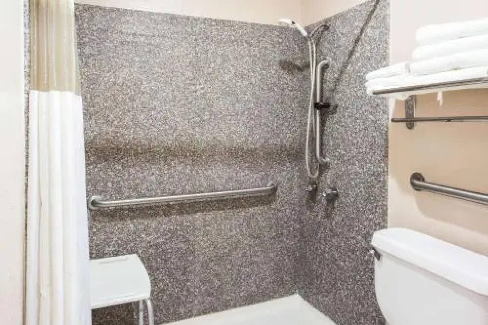 Super 8 by Wyndham Giddings