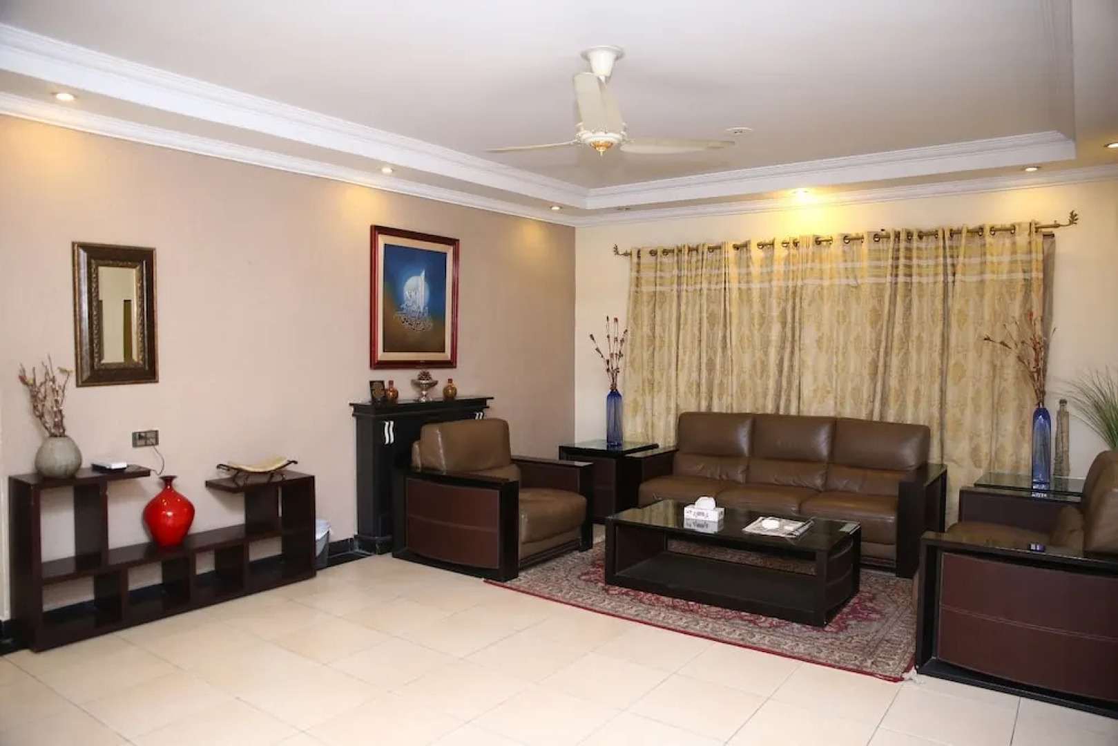 Safari Club 3 Bahria Town