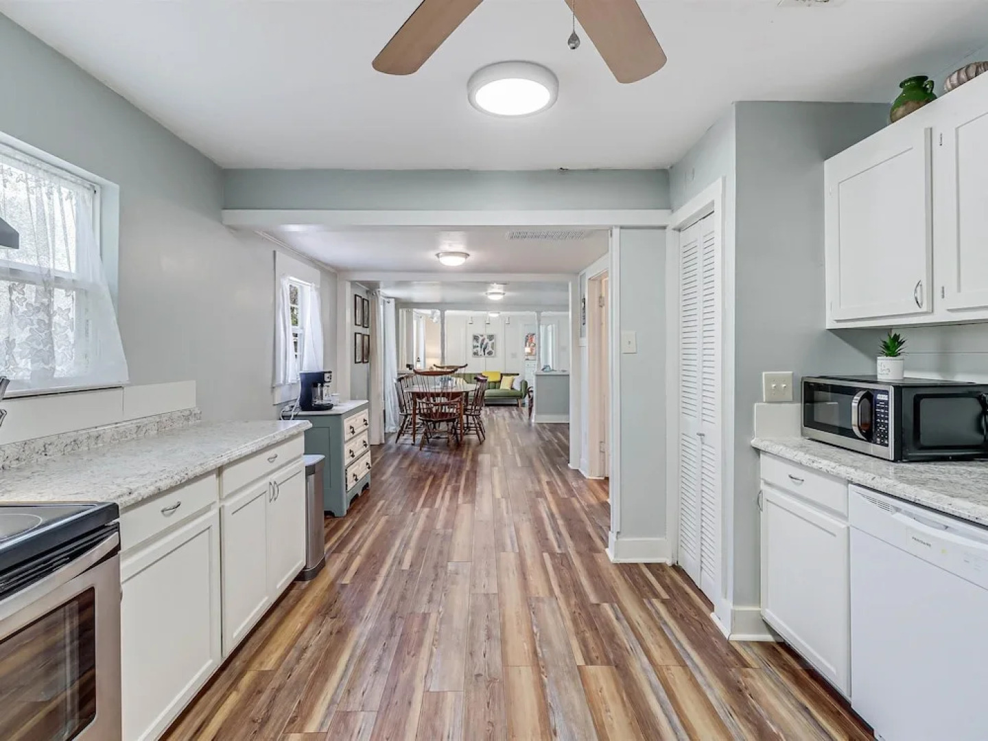 Bahia Oz Rp105 3 Bedroom Home by RedAwning