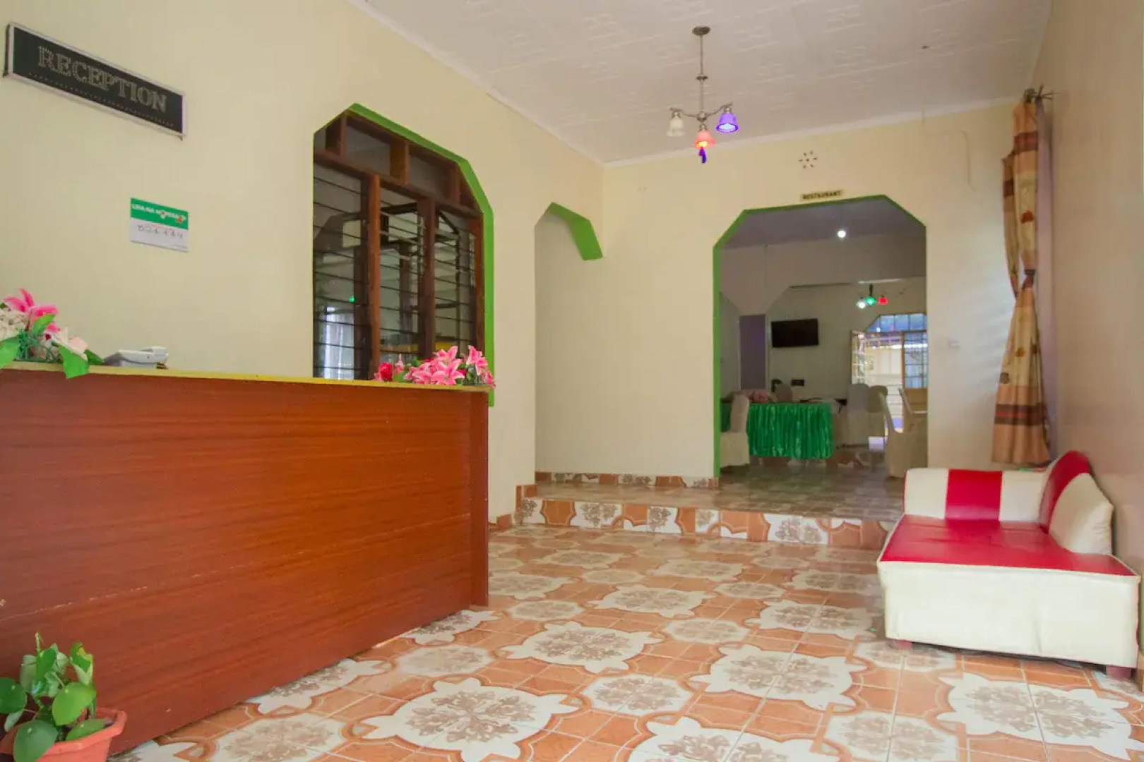 Intercounty Gardens Hotel