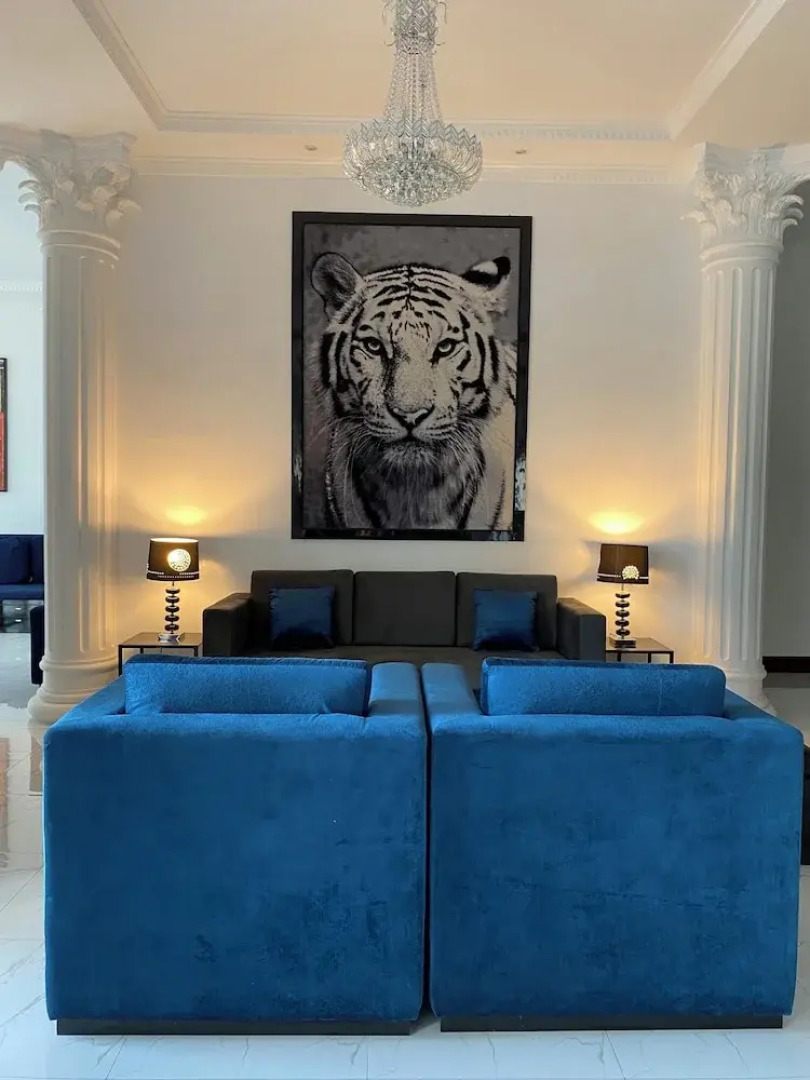 Toba Retreat Mansion And Villas