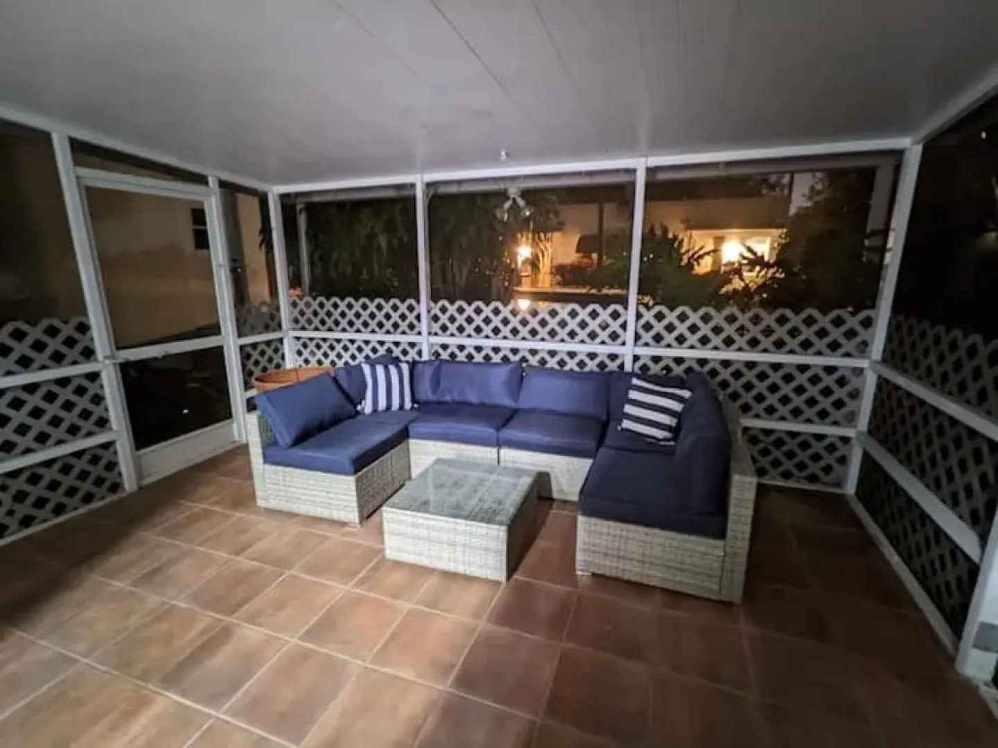 Outstanding Miami Shores 5 BR Oasis w Pool and Parking