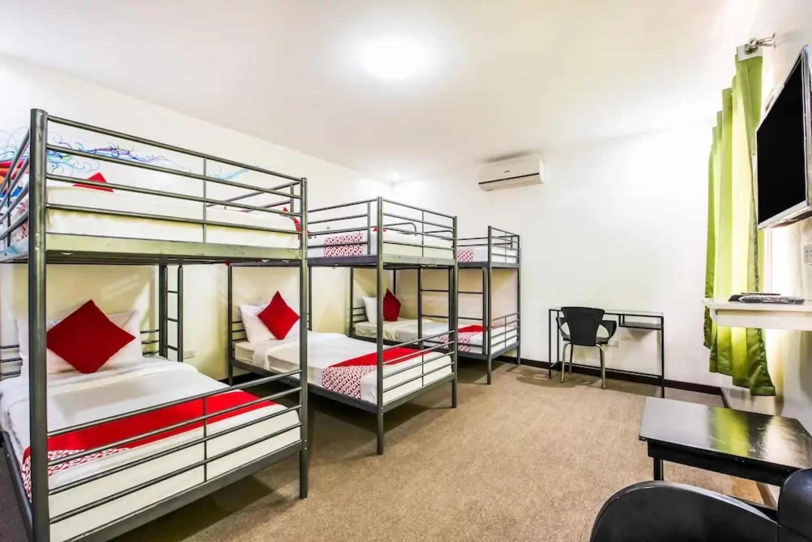 Modern Peak Suites & Resorts by OYO Rooms