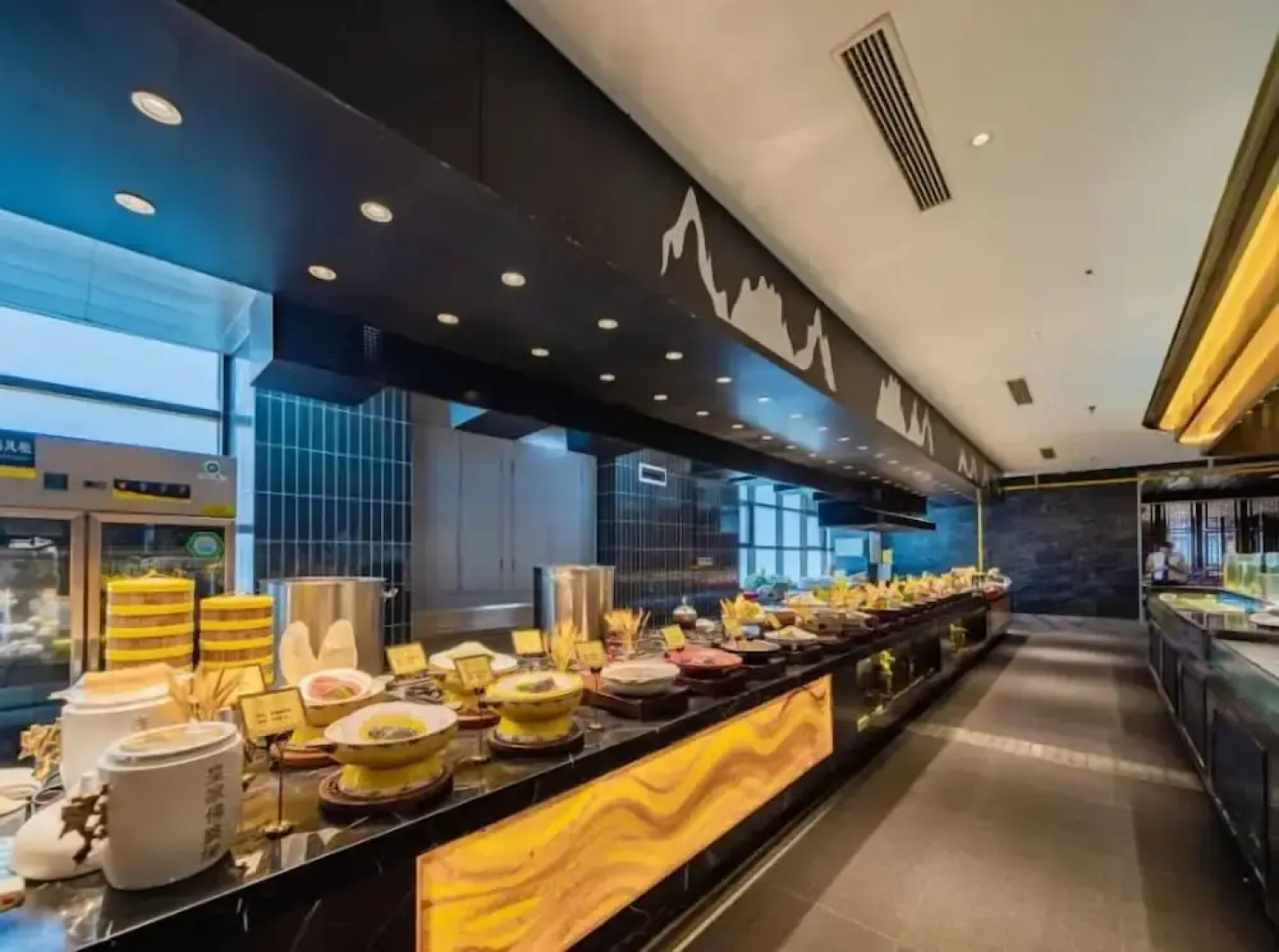 AI Lives In The Future Hotel（Xi'an Longshouyuan Daming Palace West Subway Station Branch）