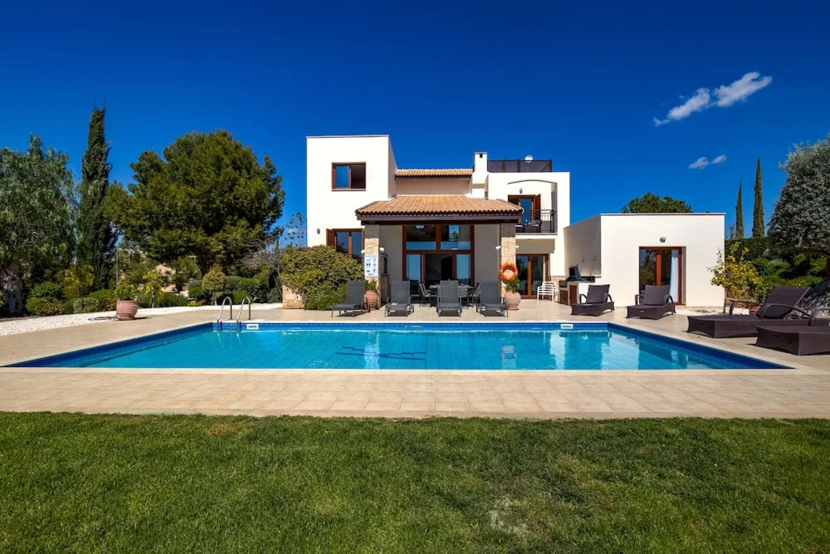 Villa Calantha 93 Aphrodite Hills