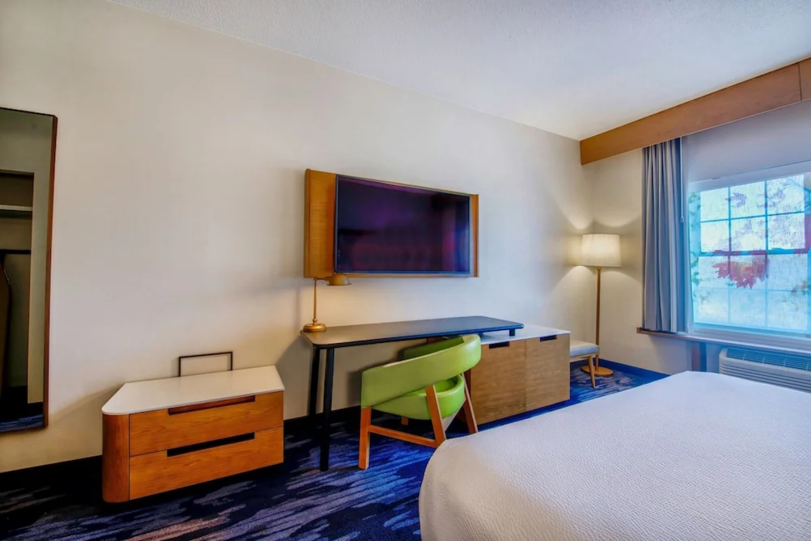 Country Inn & Suites By Carlson Cortland NY