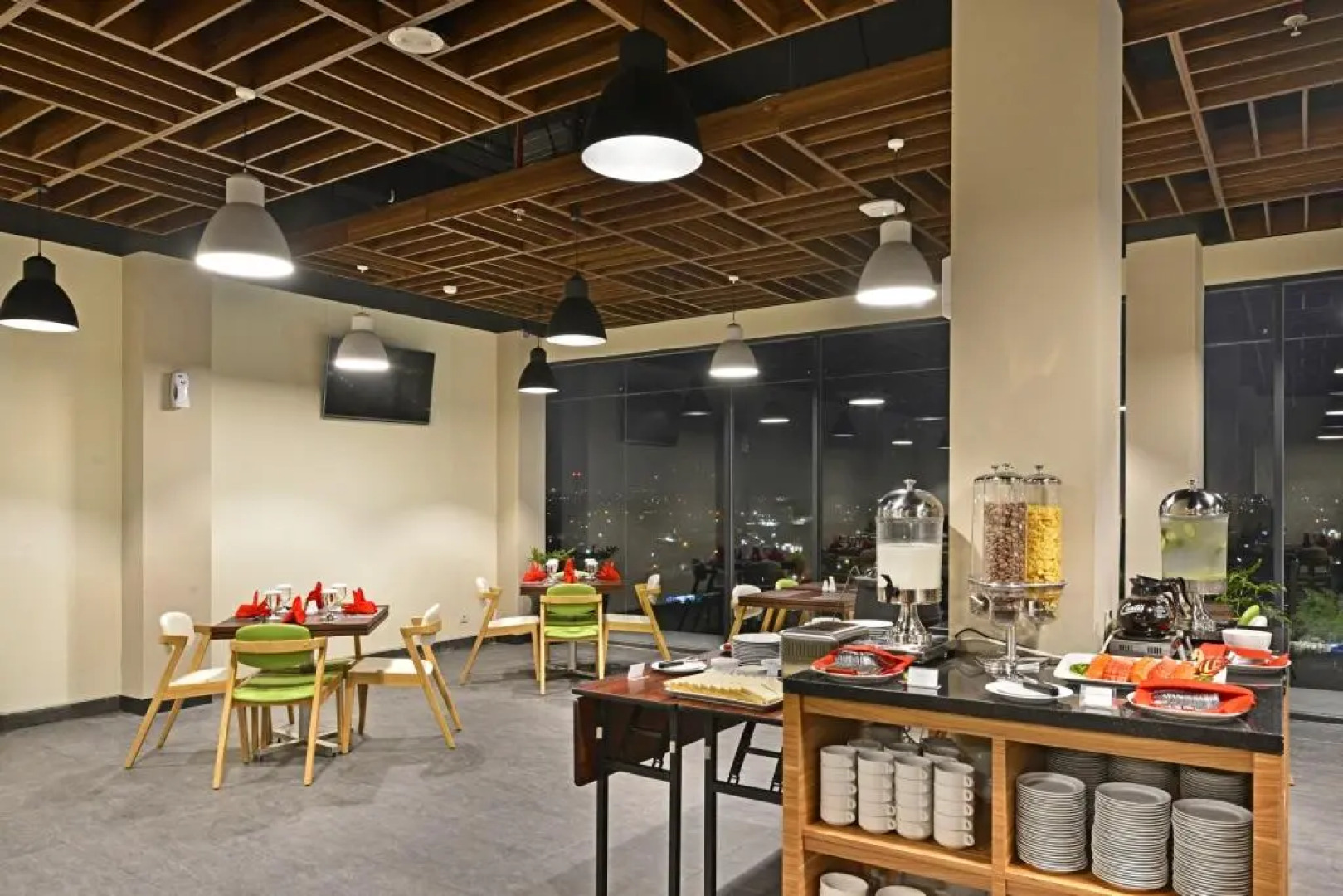 Whiz Prime Hotel Khatib Sulaiman Padang