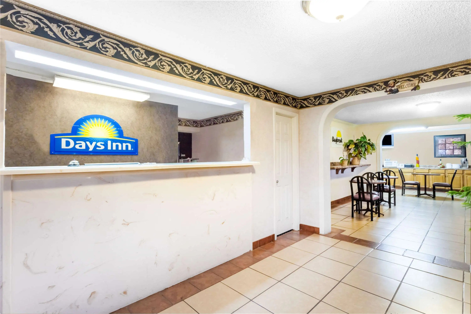 Days Inn by Wyndham Martin