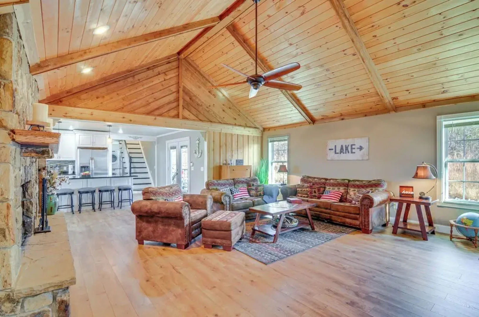 River-view Somerset Home: Large Deck, Fire Pit!