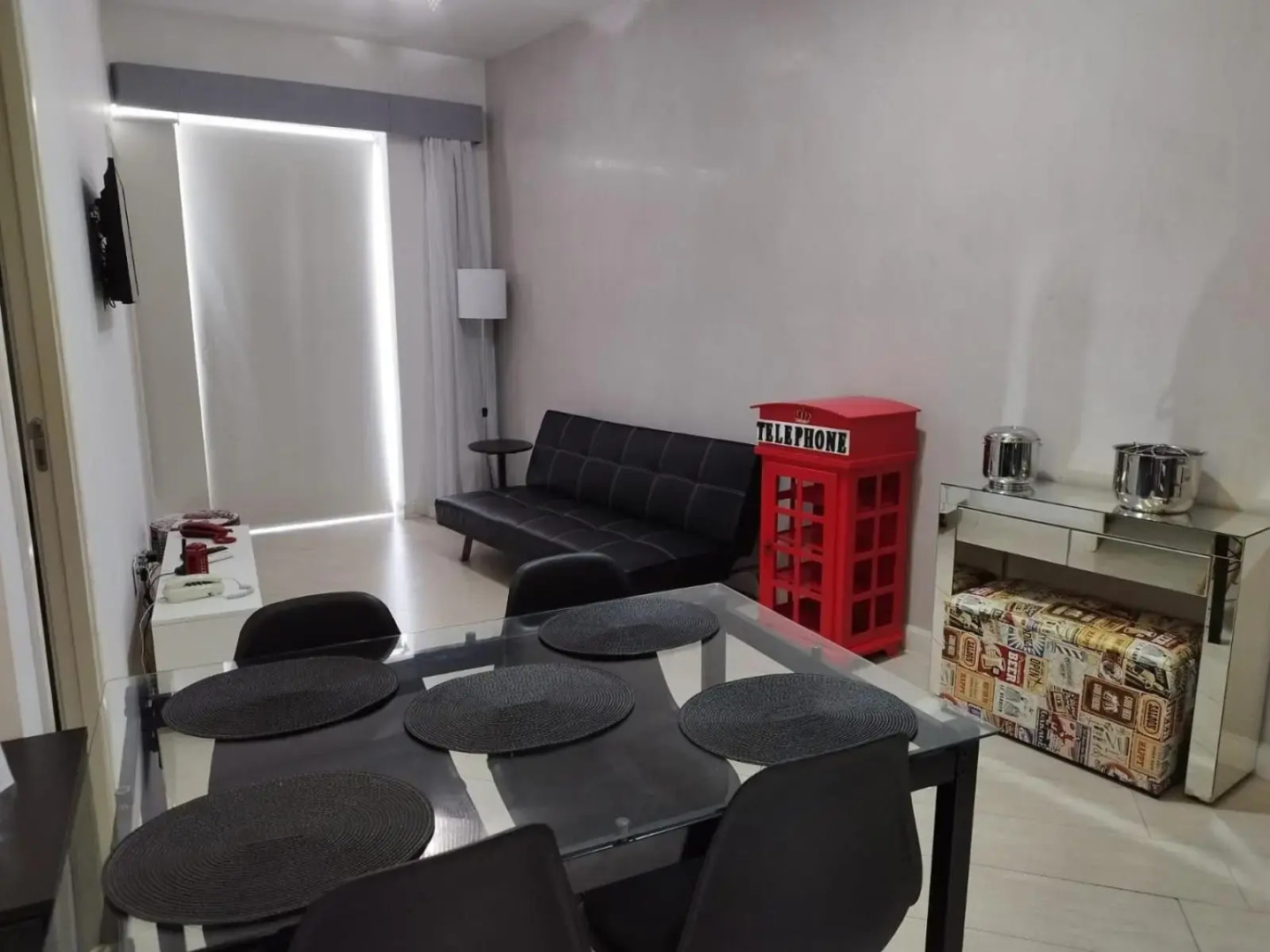 Santos Unlimited 2 Dormitórios, 32o andar com vista Mar!