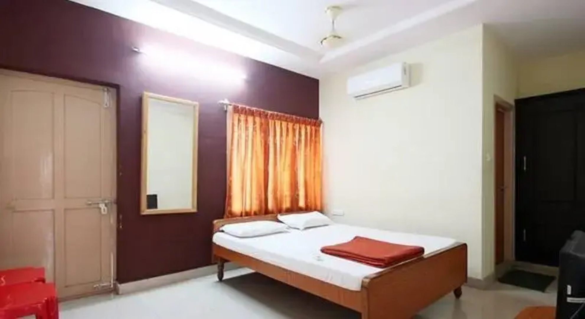 Hotel Vijaya Sri