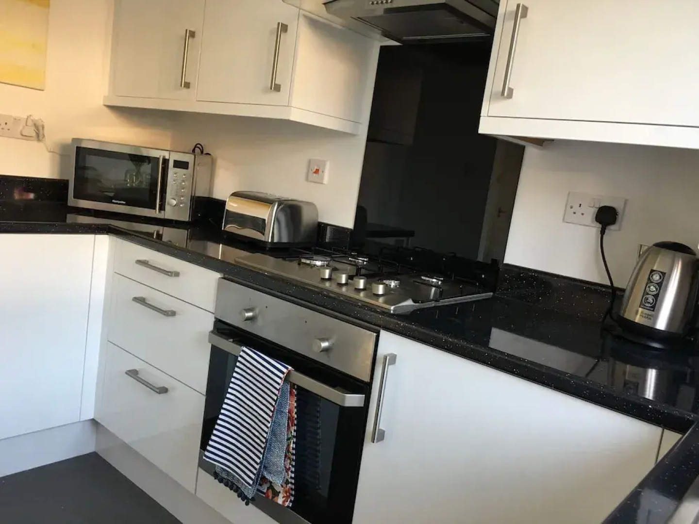 Everest Cosy Homes Paisley