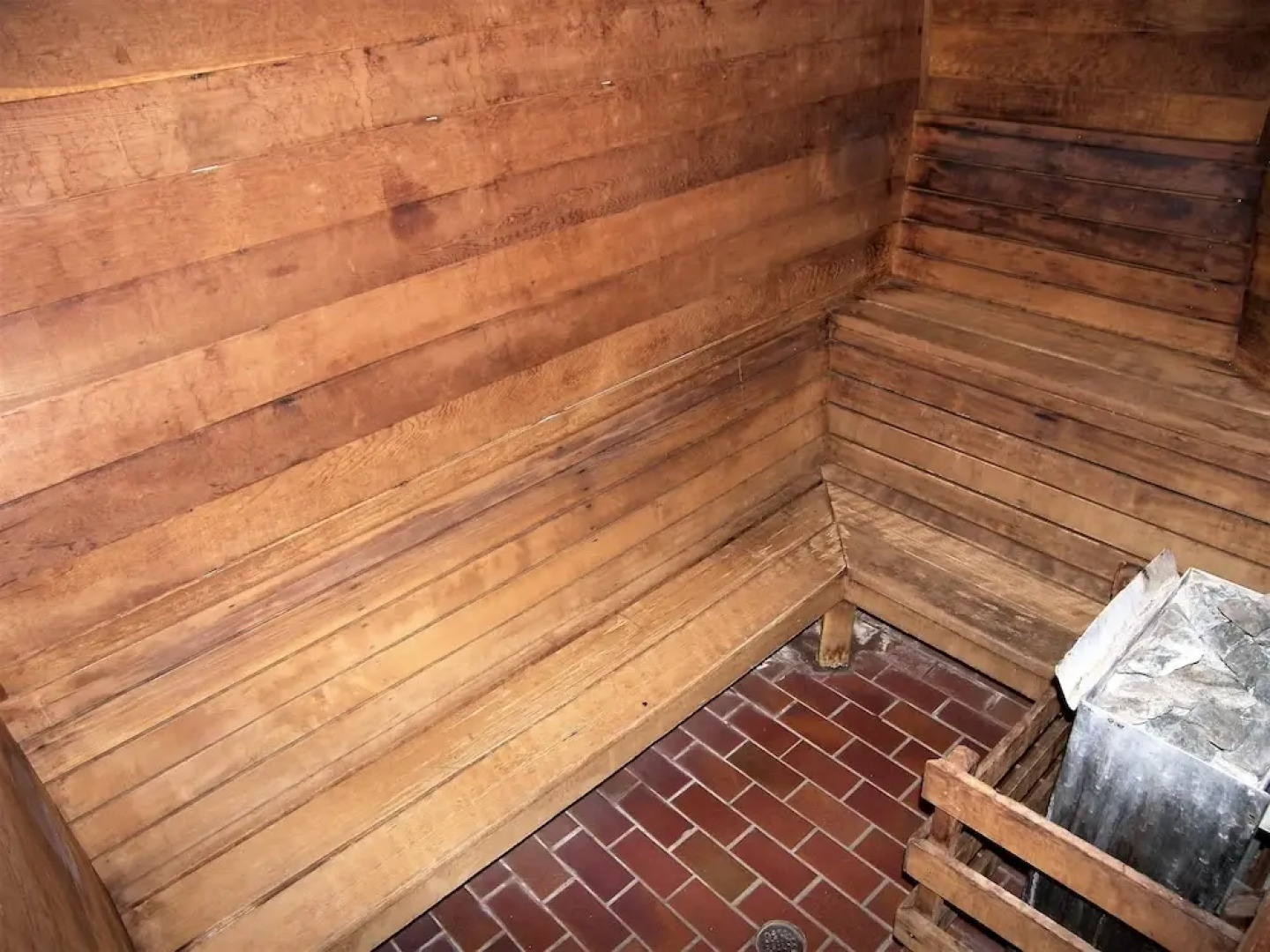 Snowscape 2 bed 2 bath 2 Br condo by RedAwning