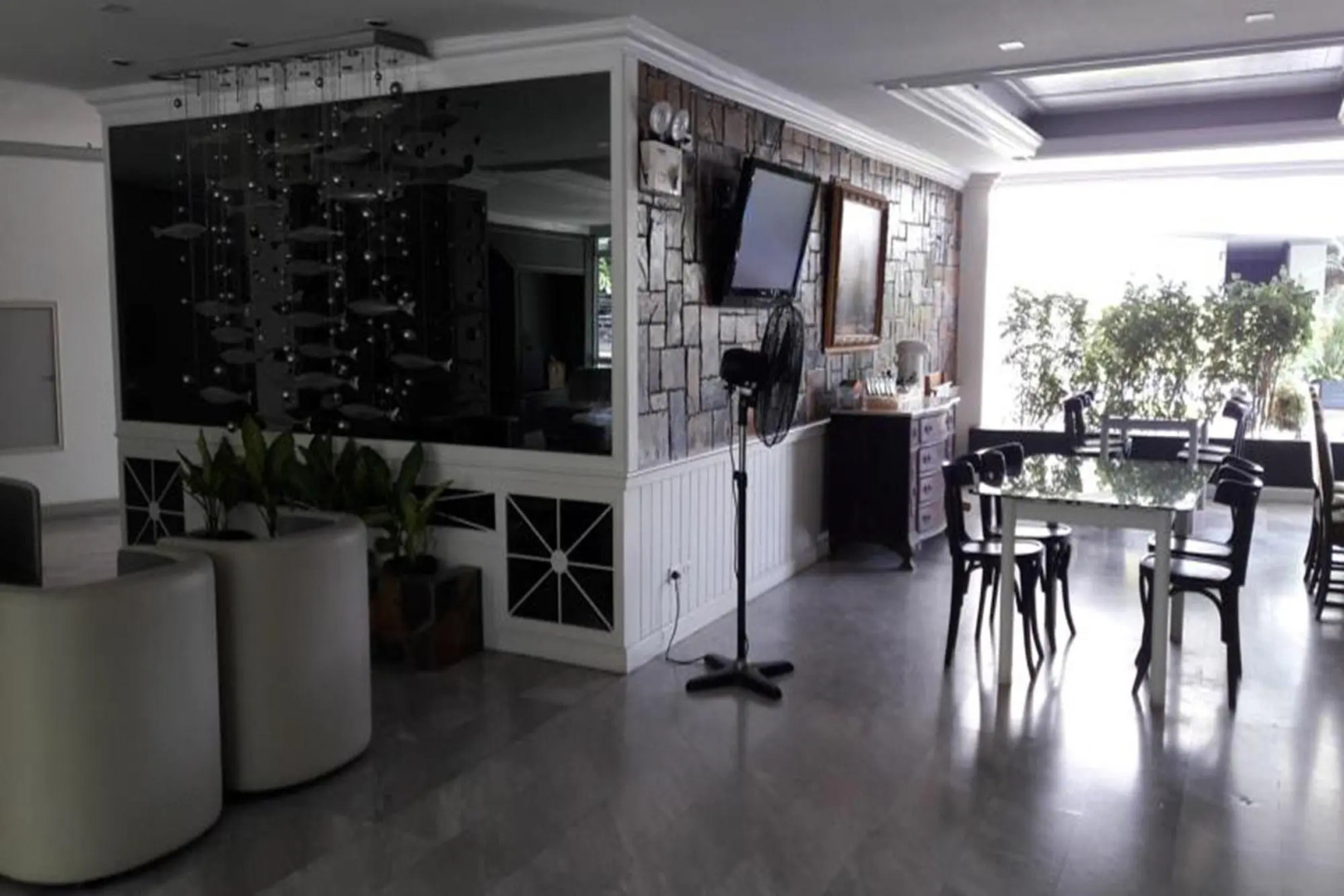 Garden Paradise Hotel & Serviced Apartment