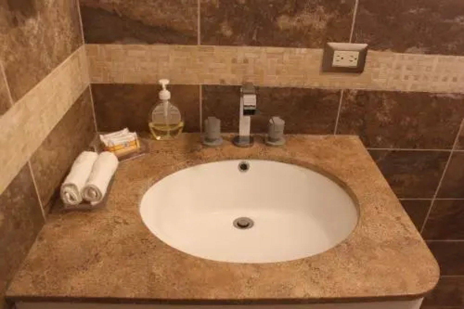 Caihuayna Apart Hotel