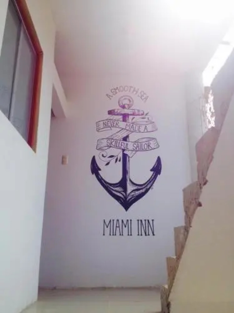 Miami Inn