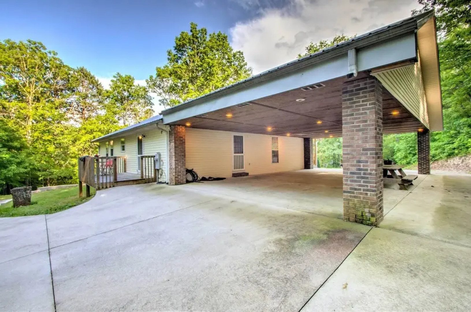 Cedar Mountain House on 12 Acres - Near Trails!