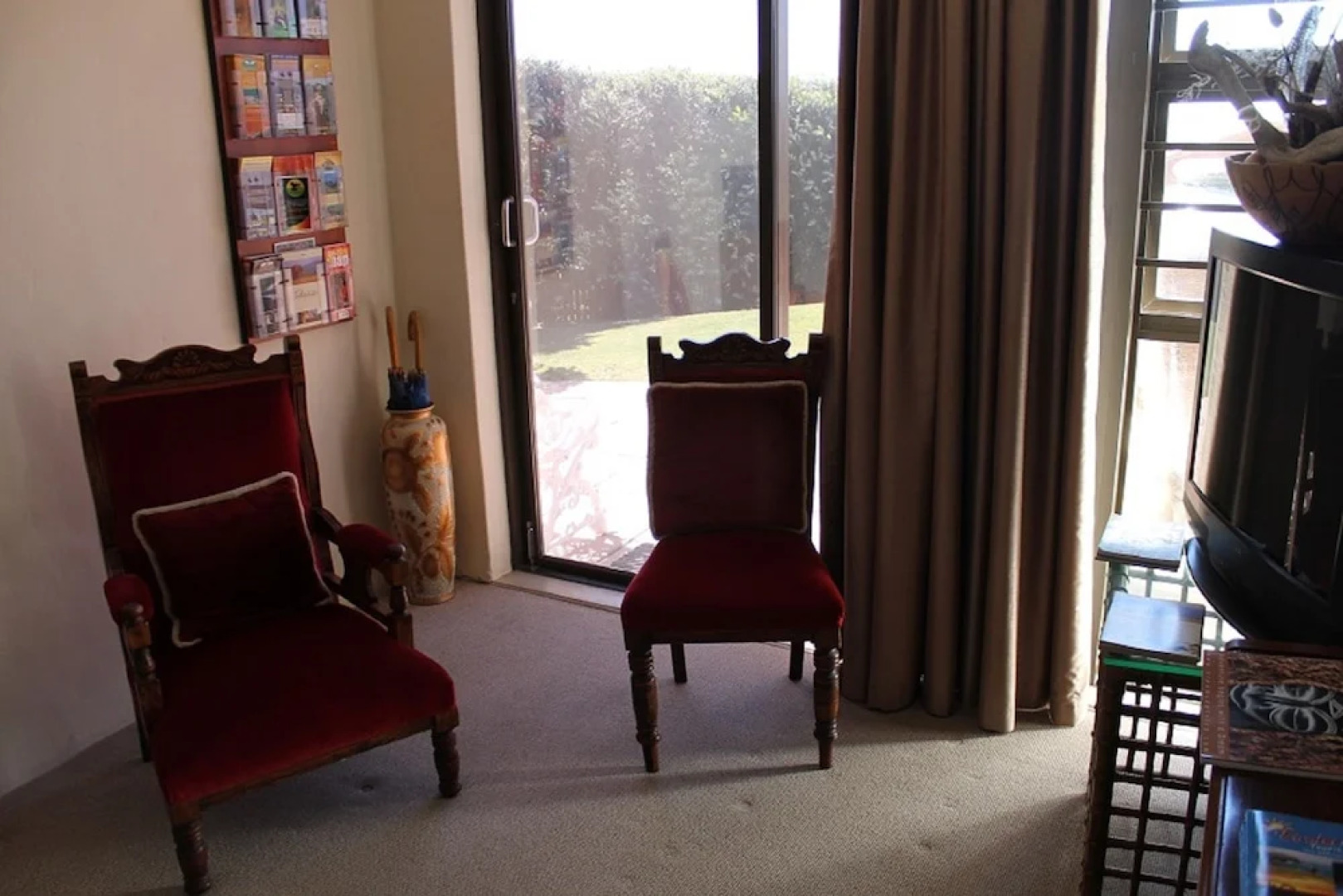 Cottage on the Hill Guest Lodge