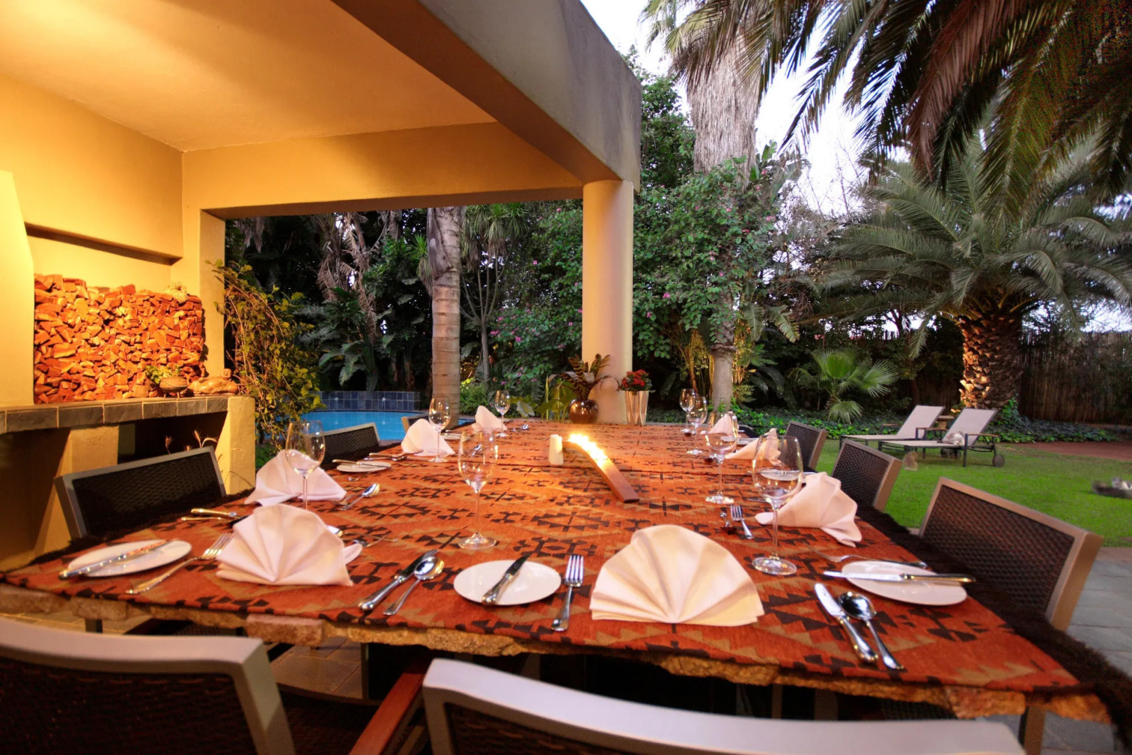 African Rock Hotel & Spa, a "Boutique Lifestyle Resort"